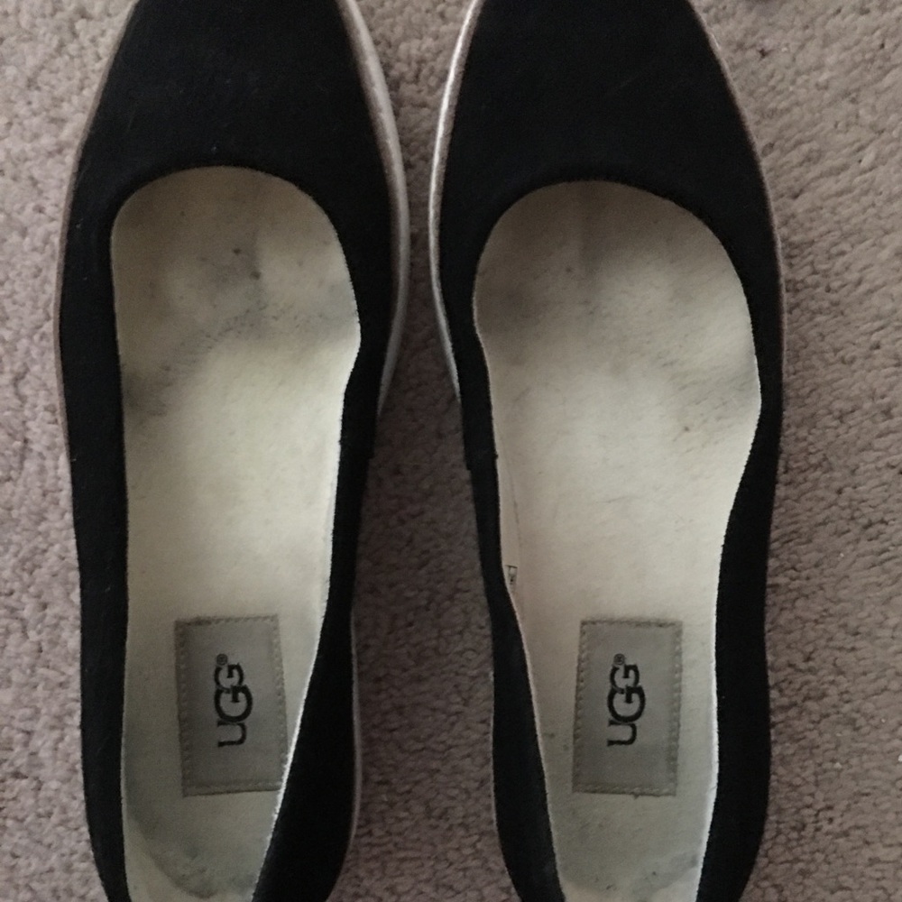 Ugg flats
